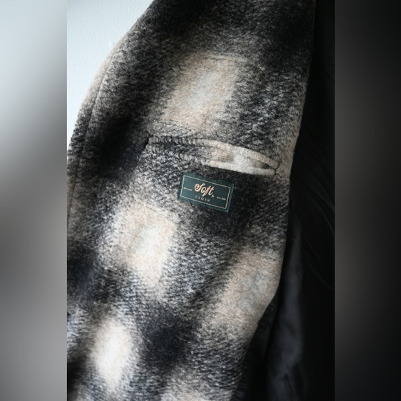 Softcloth Men’s Essex Wool TopCoat - Picture 9 of 9